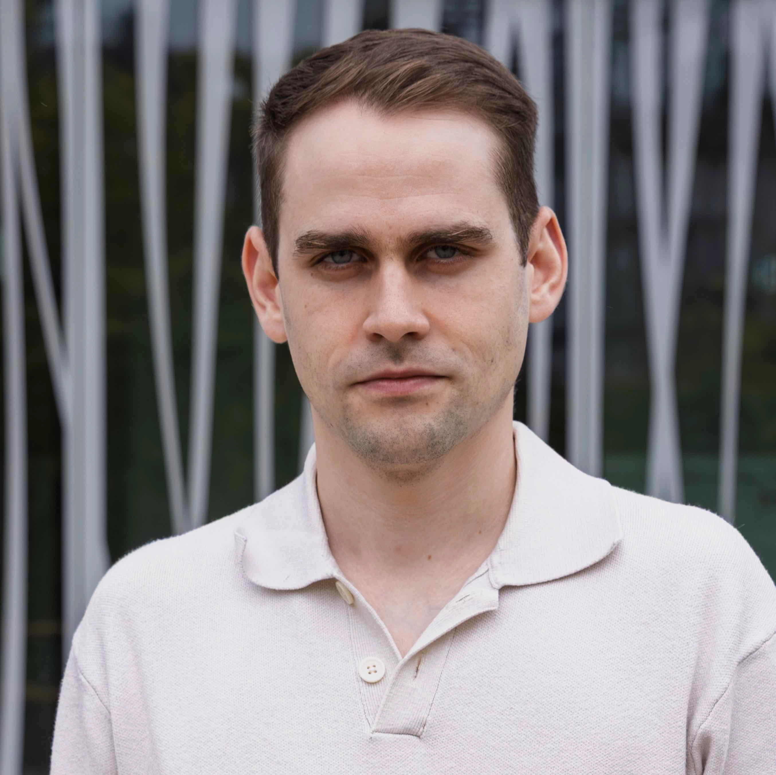 Daniel León-Periñán